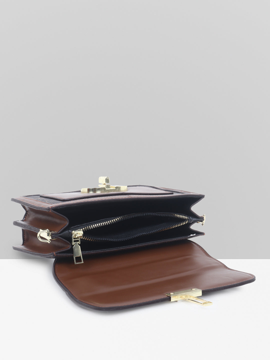 Filauri Stylish Monogrammed Handbag