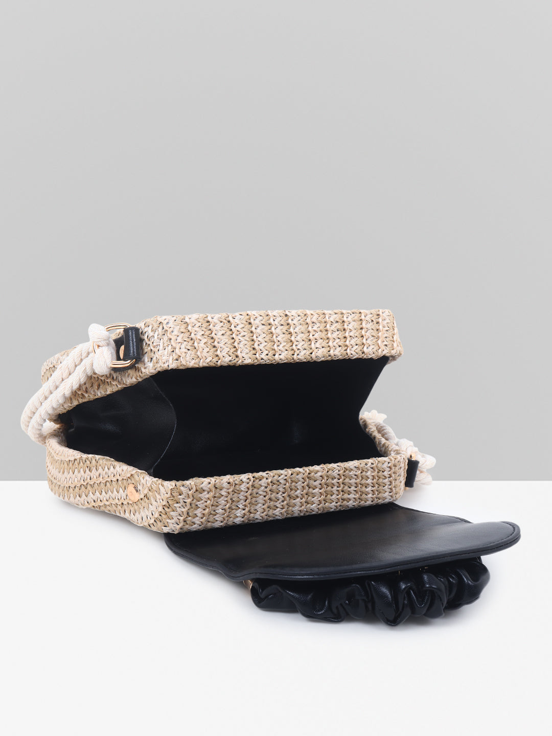 Filauri Versatile Sling & Handbag