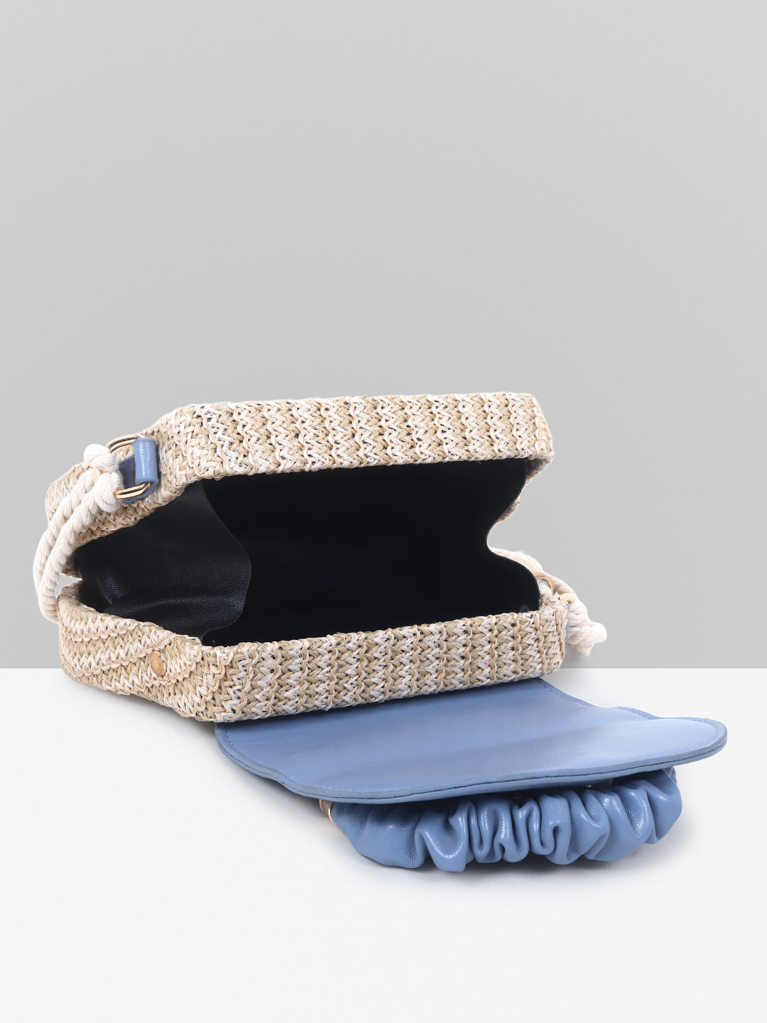 Filauri Versatile Sling & Handbag