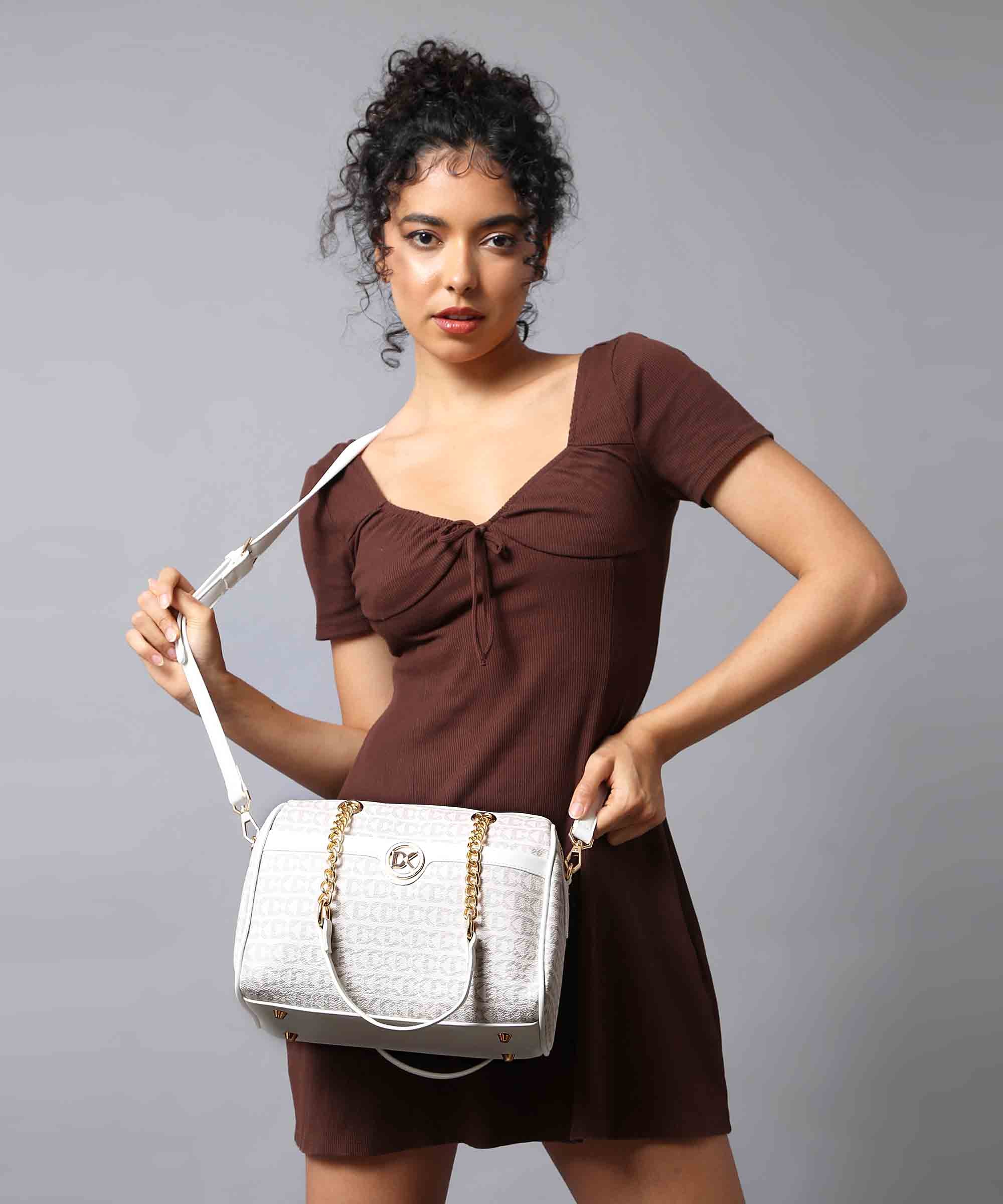 Luxurious Duffle Bag with Gold Chain Accent