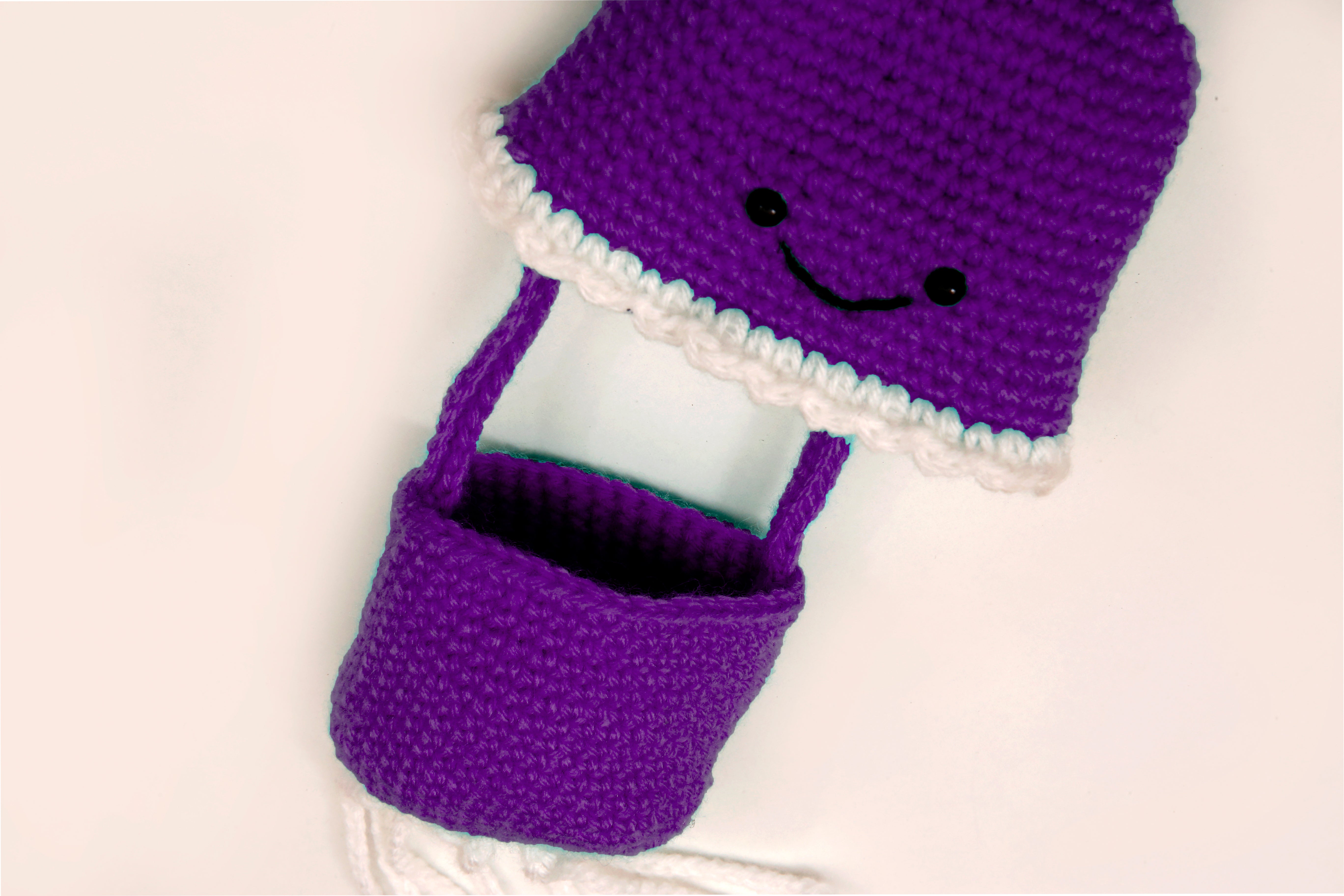 Handcrafted Crochet Jellyfish-Inspired Mini Air Pods Bag