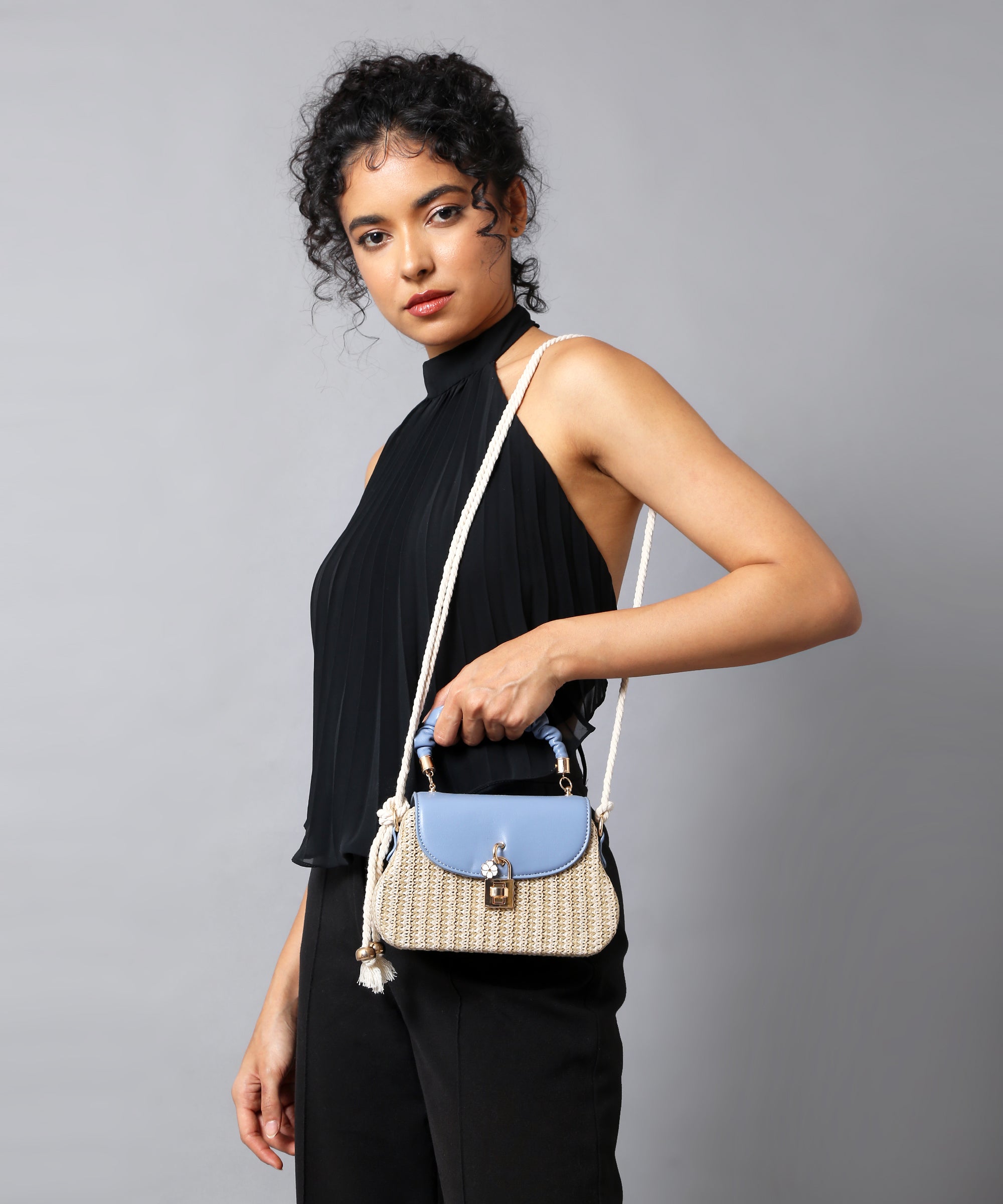 Filauri Versatile Sling & Handbag